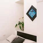 Charming Apartment *